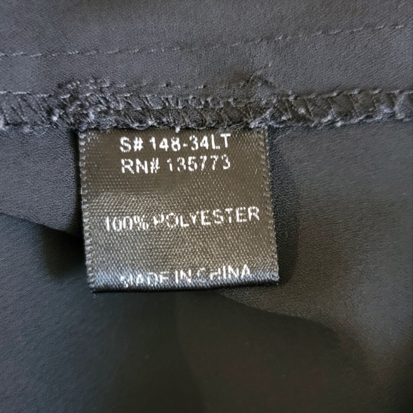 Olivaceous Elegant Black Short Sleeve Tee - Picture 7 of 8